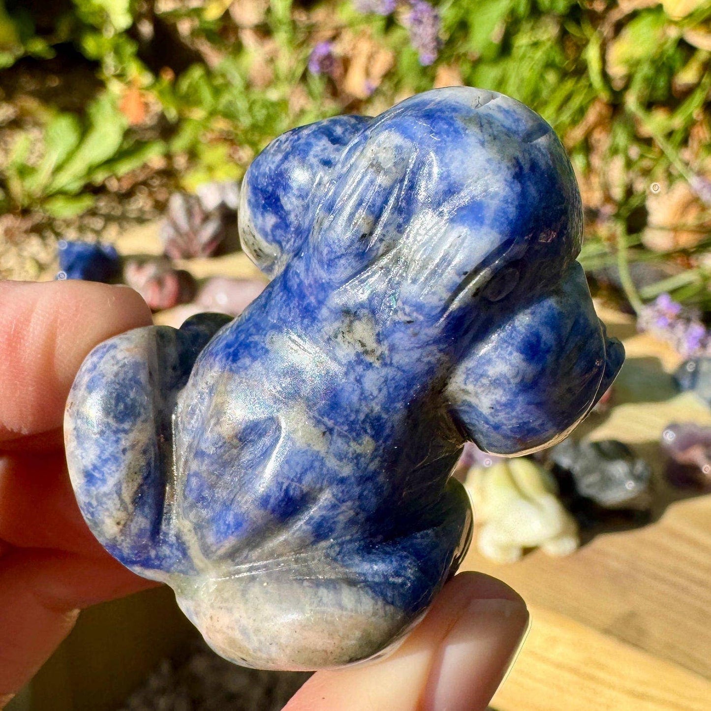 Gemstone Toad 4cm Crystal toad carved animal witchy gift Elf