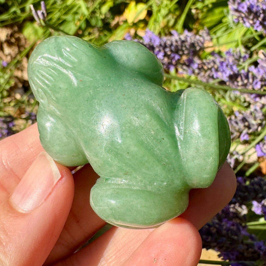 Gemstone Toad 4cm Crystal toad carved animal witchy gift Elf