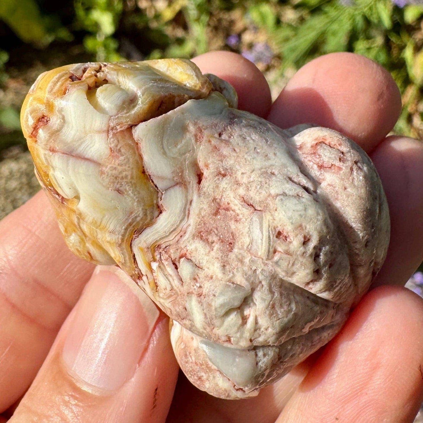 Gemstone Toad 4cm Crystal toad carved animal witchy gift Elf