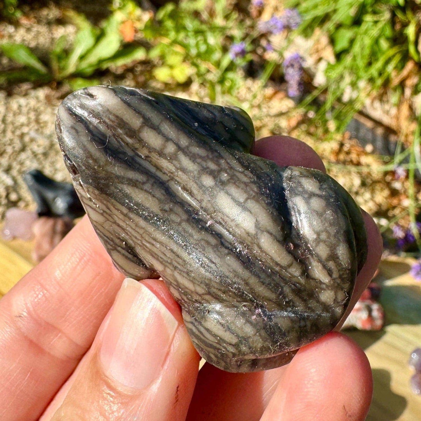 Gemstone Toad 4cm Crystal toad carved animal witchy gift Elf