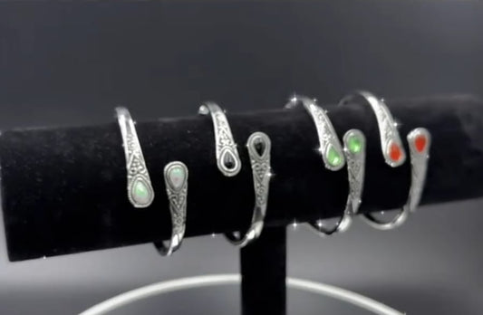 Agate bracelet