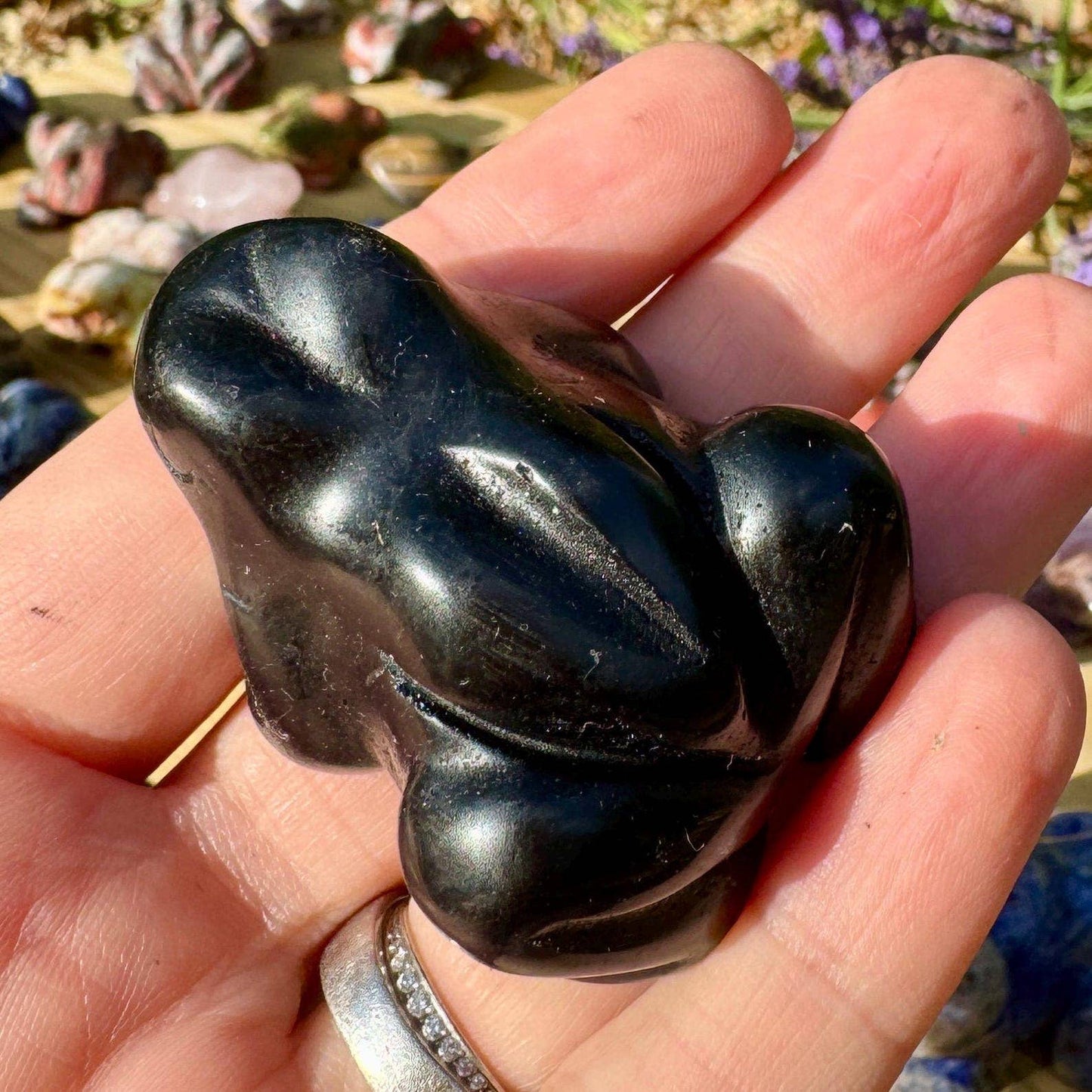 Gemstone Toad 4cm Crystal toad carved animal witchy gift Elf